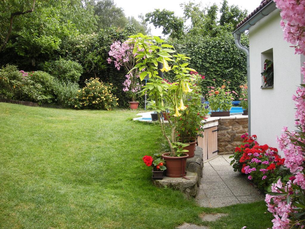 Penzion Nevcehle Urbanov Bagian luar foto